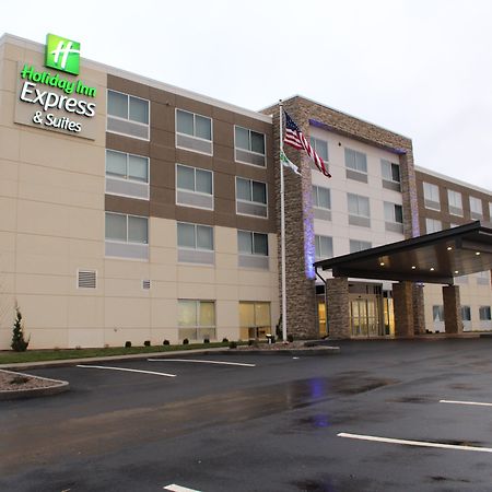 Holiday Inn Express & Suites - Marietta By Ihg Exterior photo
